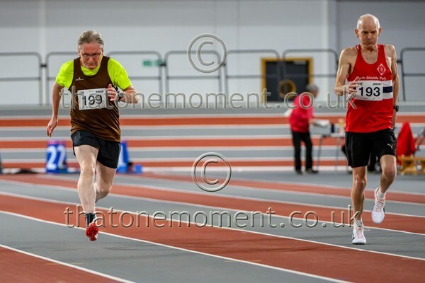 MastRelay26-929040 - Masters Set One