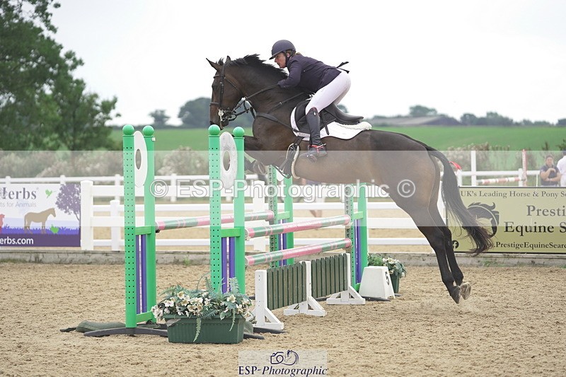 230810A-135056-02532 - Cls 4 1.05m Amateur Quali