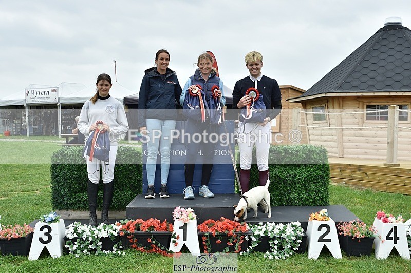 240831A-141940-03833 - 90 Presentations