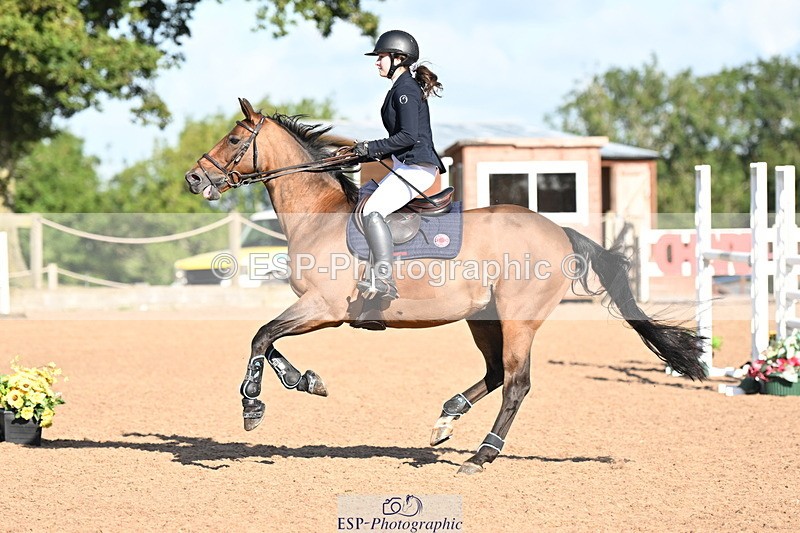 240912A-094217-00232 - Cls 1 Snr 1.05m & 1.10m Open