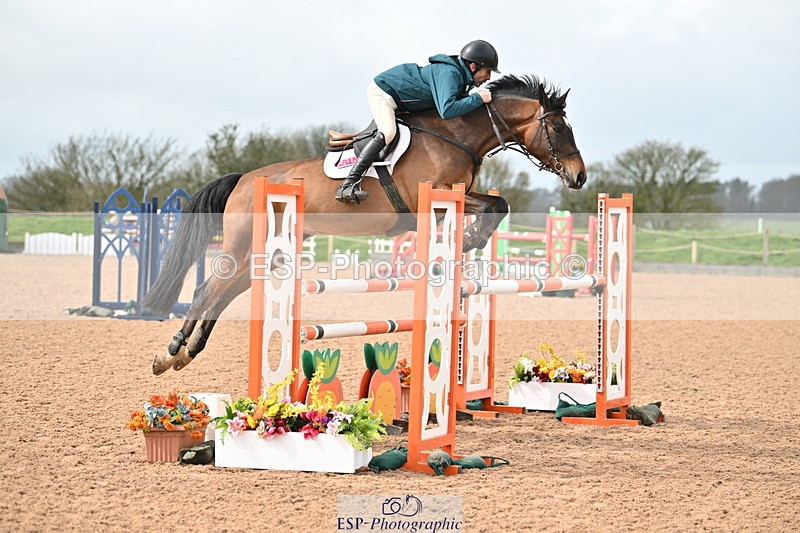 240315A-121547-00860 - Cls 3 Snr Foxhunter