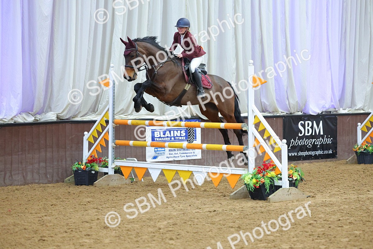 SBM_010753 - Class 23 - Senior Newcomers/ 1.10m Open - First Round (1.10m)