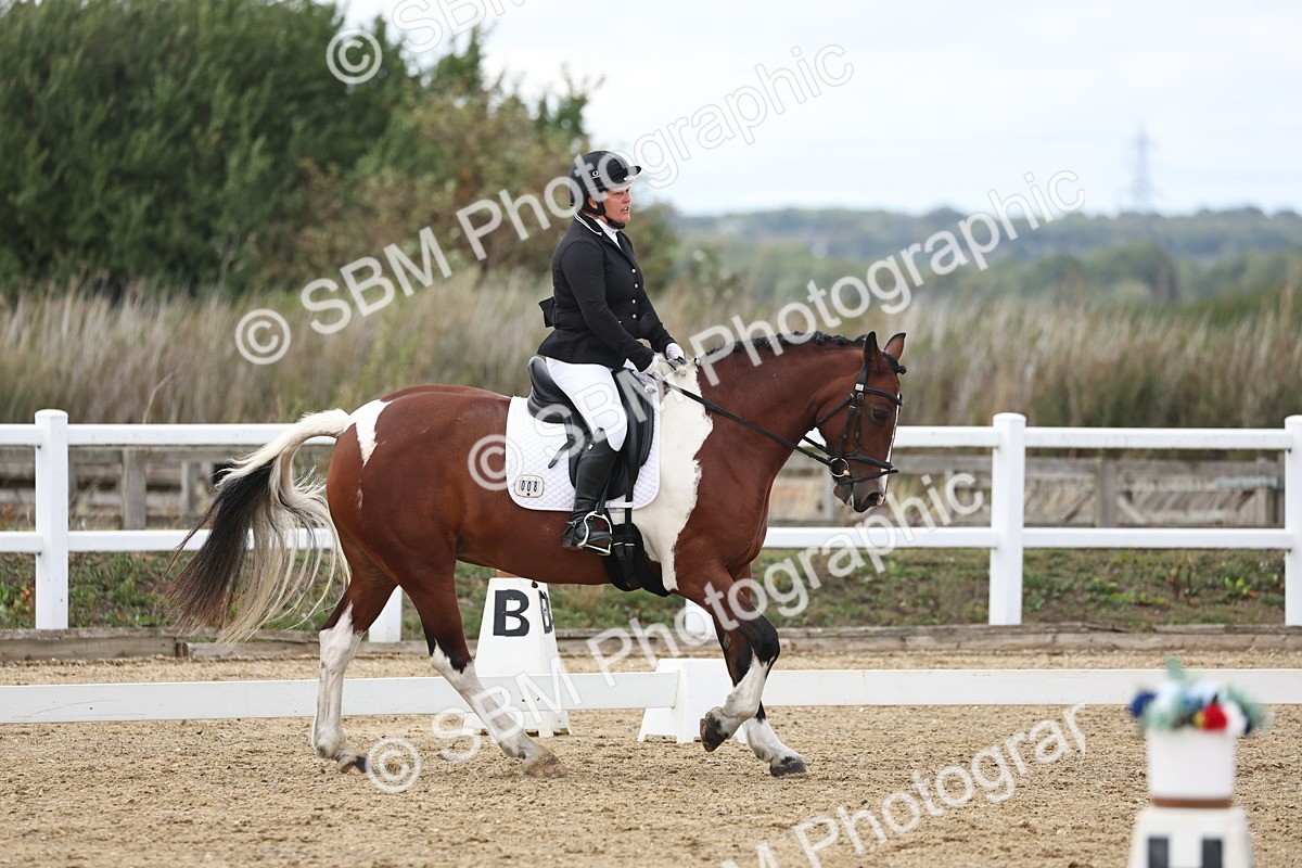 SBM_003840 - Class 8 - Novice 3 Champs