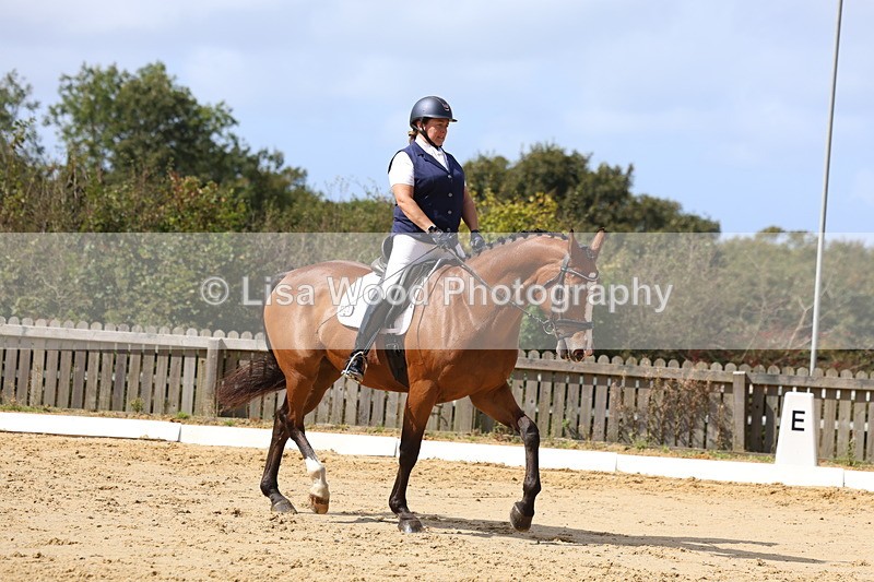 3E7A3644 - Class 8: Novice 6 Section A Championship