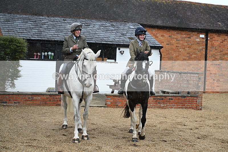 WJ7_6911 - Berks & Bucks at Blandy’s Farm 31-08-25
