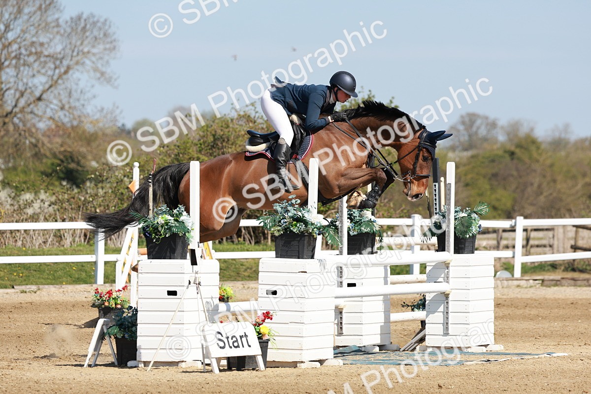 SBM_004252 - Class 17 - Senior Newcomers - 1.10m