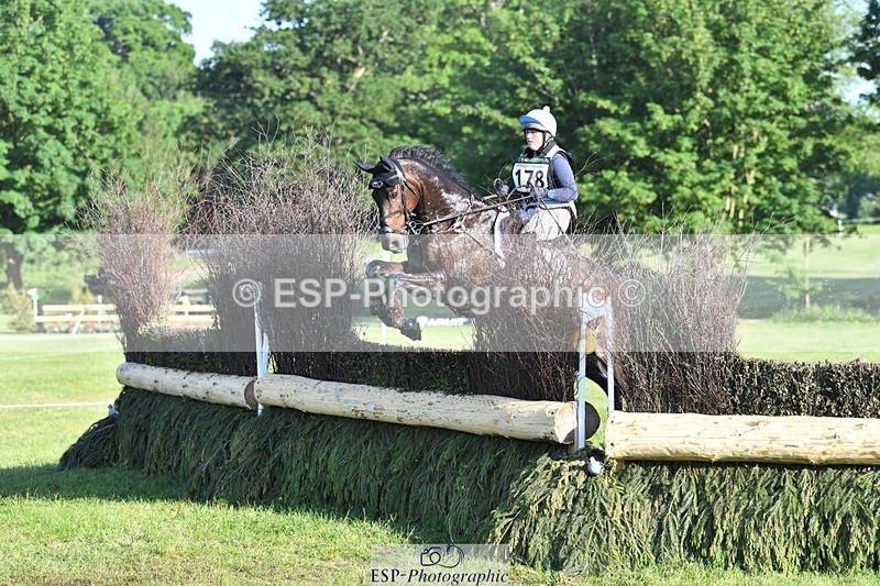 230527-182101-14116 - 178-RIDIRE_DORCHA-Lucy_Stimson-XC