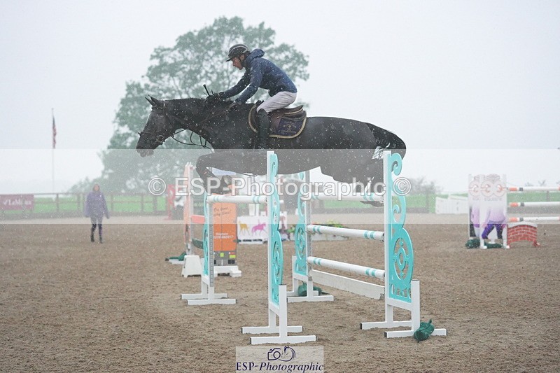 231017A-104254-06520 - Cls 26 Chard Equ Grand Prix