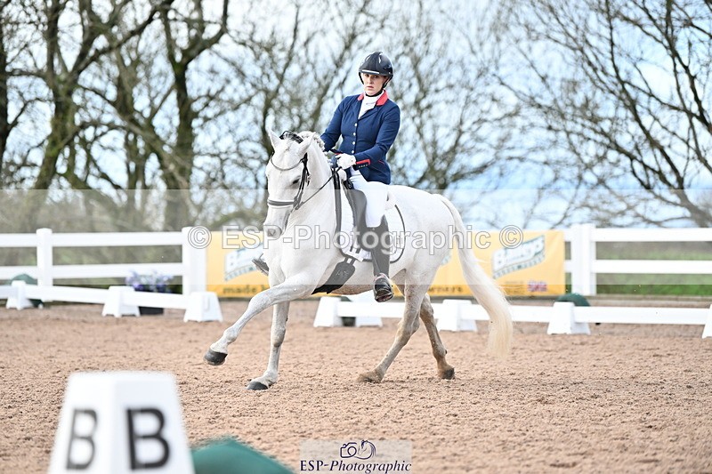 240218A-150737-08337 - 210-Charlotte.Dicker-Amaranto.D.Centurion