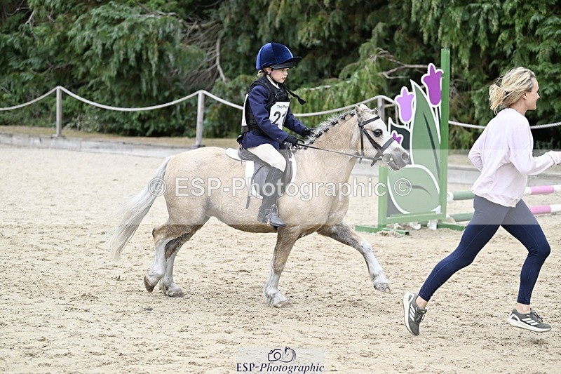 250820A-130316-06863 - Round 1, Start to 1.30pm Break