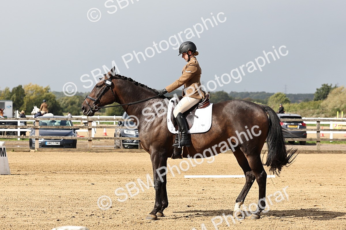 SBM_000909 - Class 46 - Novice 1 Combined Training