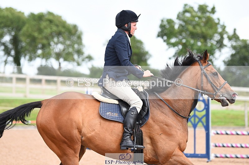 230711A-163206-00039 - 70cm