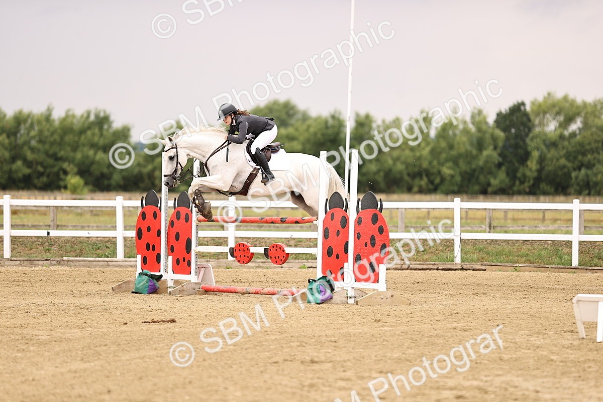 SBM_026305 - Class 12 - Amateur Championship Qualifier 1.05m