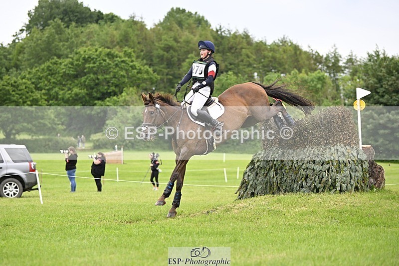 240525-170058-18506 - 279-MHF_LADY-Poppy_von_Maltzahn