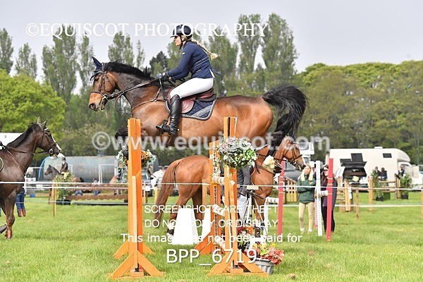 BPP_6719 - CLASS 2 RHS Classic Champ Qual (1.20m)