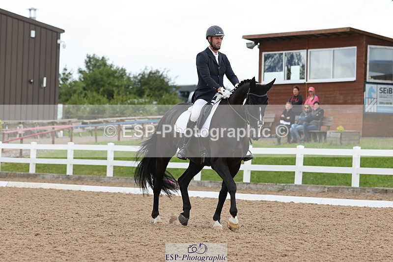 240622A-112152-09453 - Cls 27 BD Novice 37A