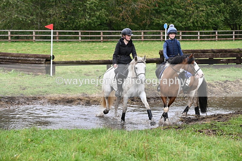 WJ6_6202 - Time at Photographer 12:41 to 13:05