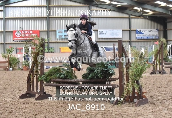 JAC_8910 - CLASS 3 ARENA EVENTING BE 70