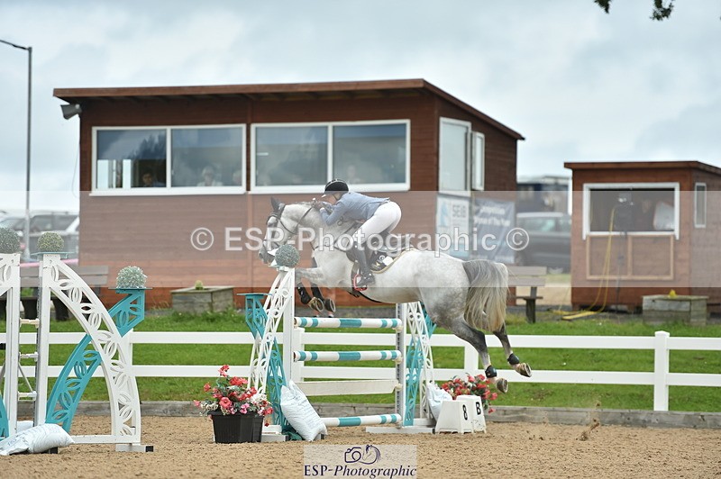 230723A-140500-12162 - Cls 24, 1 Star Gold 1.30m