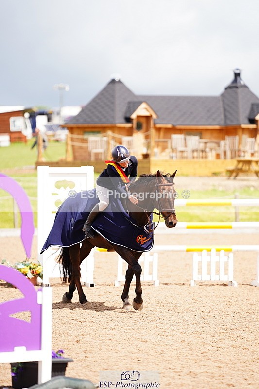 240526A-122450-08038 - Cls 26 Chard Equ 1.05m and 1.10m Grand Prix