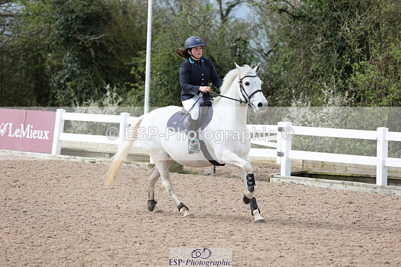240406A-111925-03009 - Cls 20 British Novice and 90cm Open