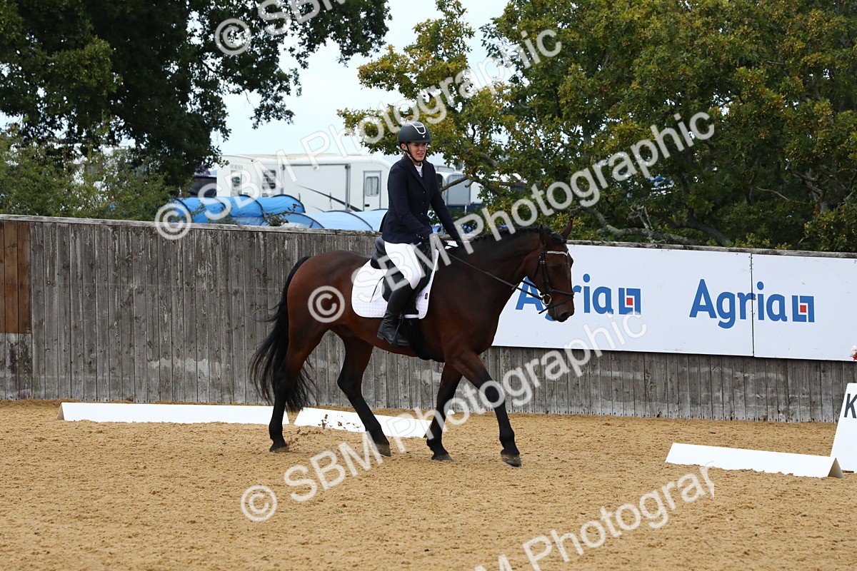 SBM_23445 - D5 - Small Tour Championshop Intro 2