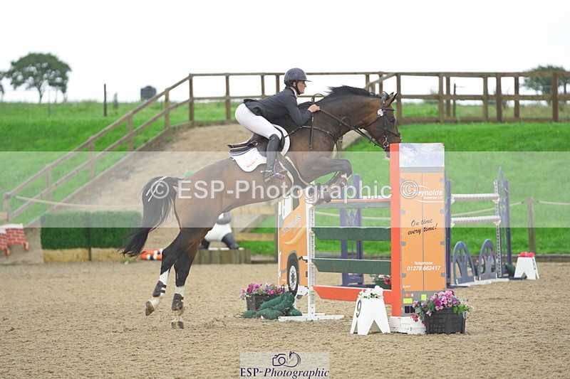 230730A-133114-10126 - Cls 27 Chard Grand Prix