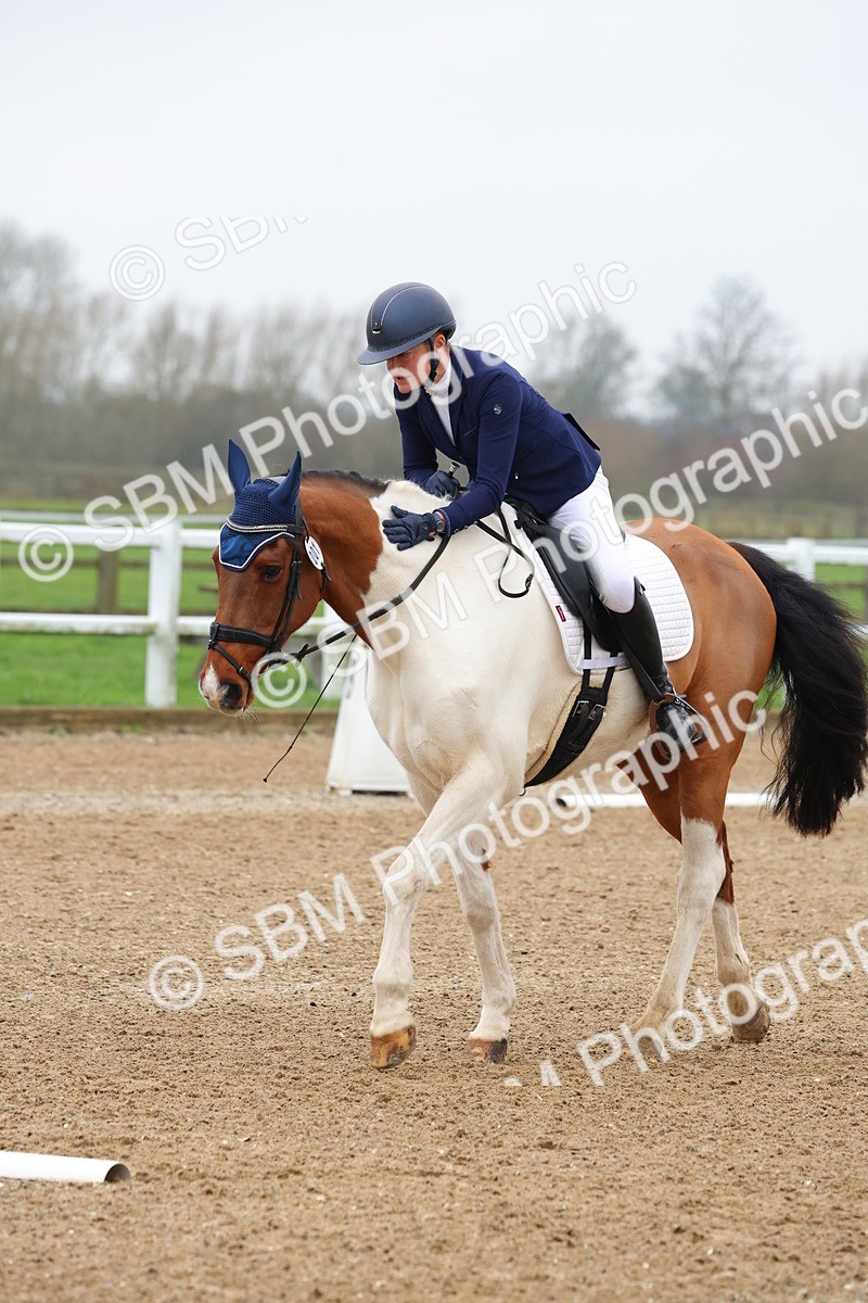 SBM_001228 - Class 8-11 - Novice 2 - Elementary 2