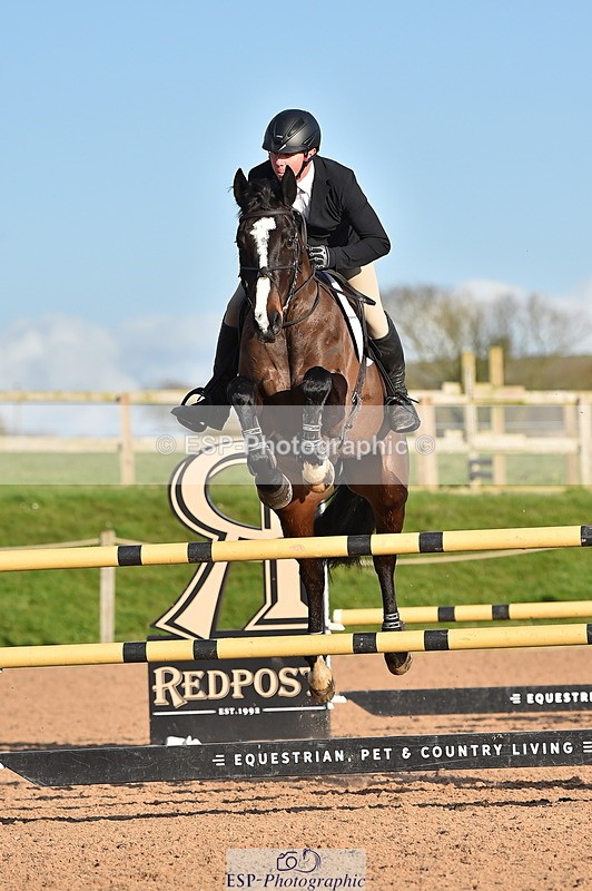 240306A-155838-01896 - Cls 5 Foxhunter and 1.20m Open
