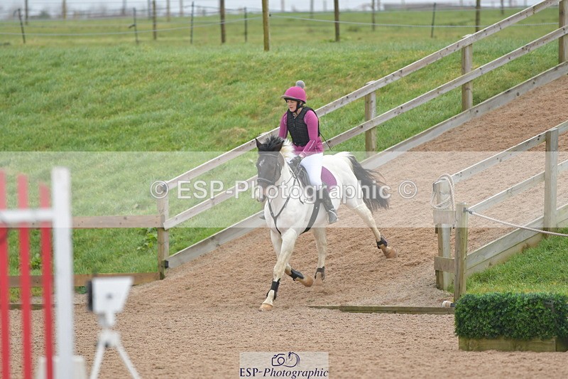 240203A-102247-00099 - 70cm