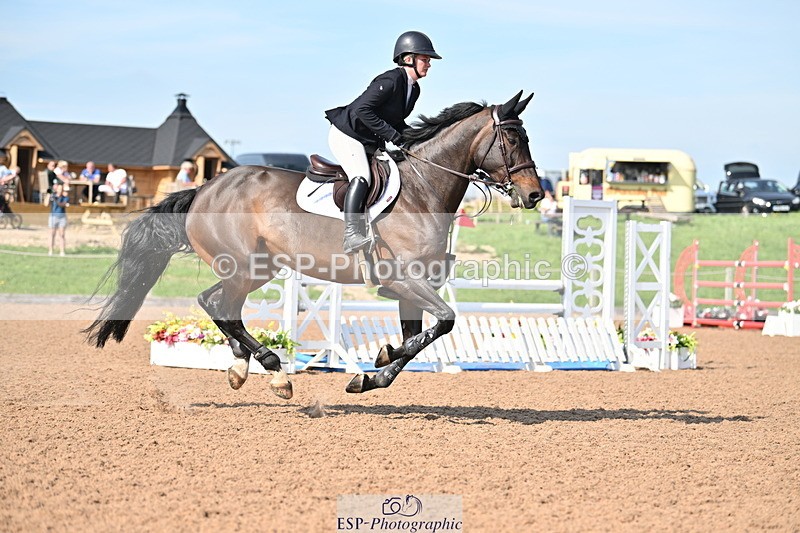 240510A-163501-09210 - Cls 24 National 1.40m Open