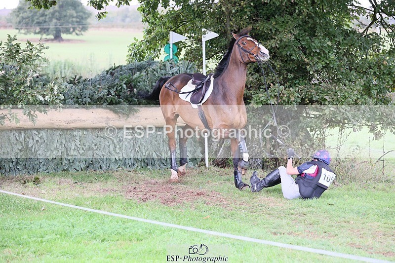 231020-134144-09147 - 105-BRIGHT.KNIGHT.III-Janet.Clarke-XC