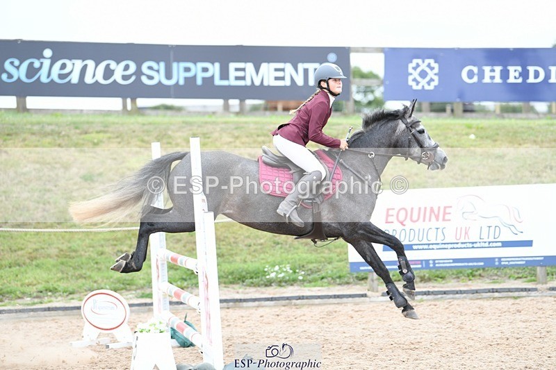 250807-112316-00633 - 90cm Round 1