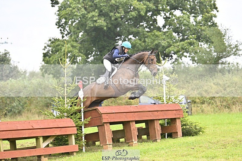 240901A-125943-08571 - 367-Selina.Milnes-MUSTAFA.MOLASSES