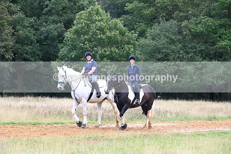 DSC_8576 - Time at Statue 13:52 to 14:33