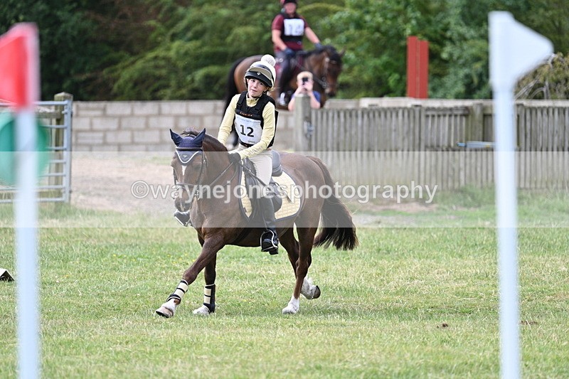 WJ7_4942 - 60cm XC Time 09:58 to 10:16