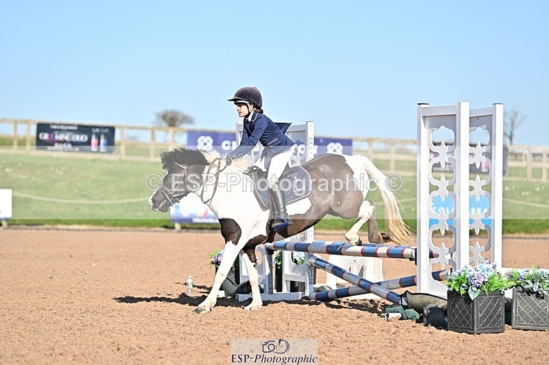 250401-162956-00115 - 60cm classes