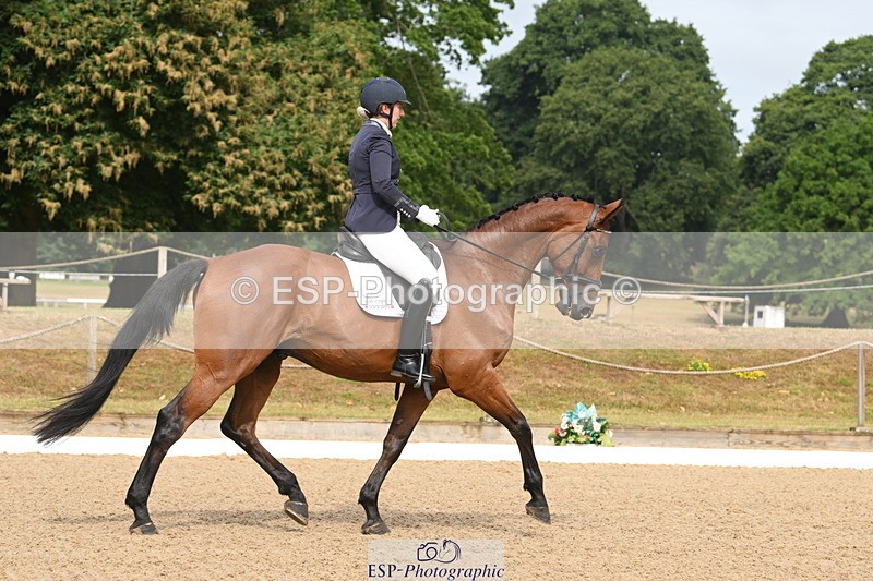 250719A-095104-03114 - 101-Sophie.Douglas-Paquino.V'ant.Goovahof