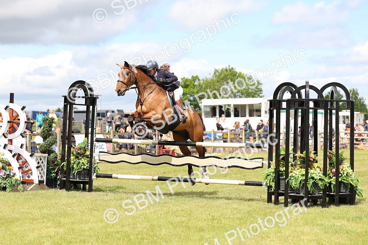 SBM_13691 - Class 206 - Senior Newcomers - 1.10m Open