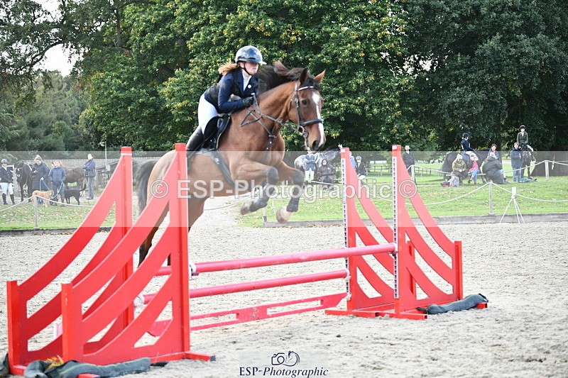 251004A-162254-02052 - Classes 10 & 11 80cm