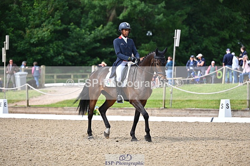 250523A-092721-05225 - C-255-Rupert.Hyde-LEONIDAS.VAN.DE.CRUMELHAEVE