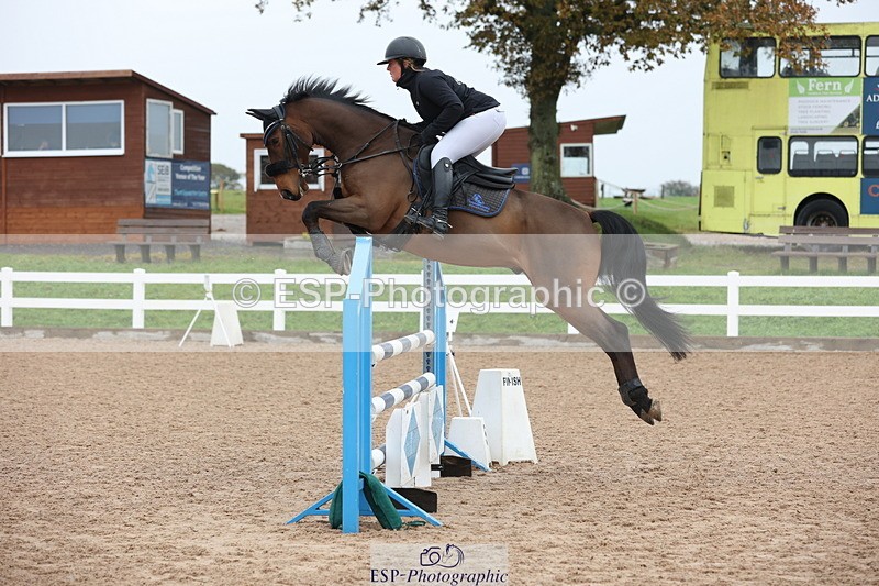 231112A-113503-03689 - Cls 18 Discovery & 1m Open