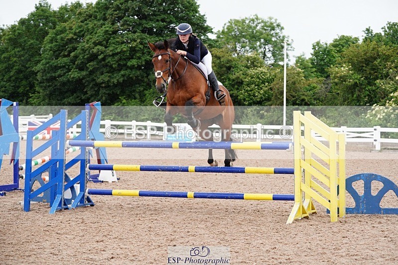 250607-125030-00989 - Cls 33 Club and Schools 1.10m