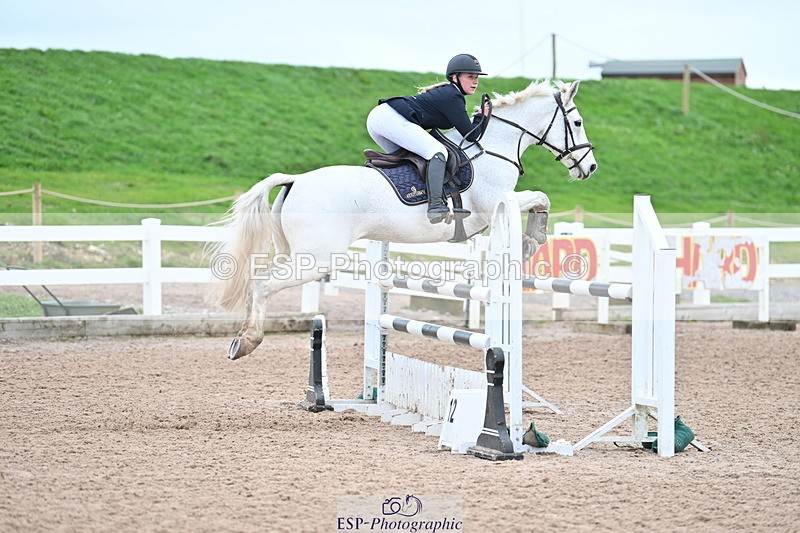 231119A-114336-05495 - Sun Cls 5 Newcomers & 1m Open