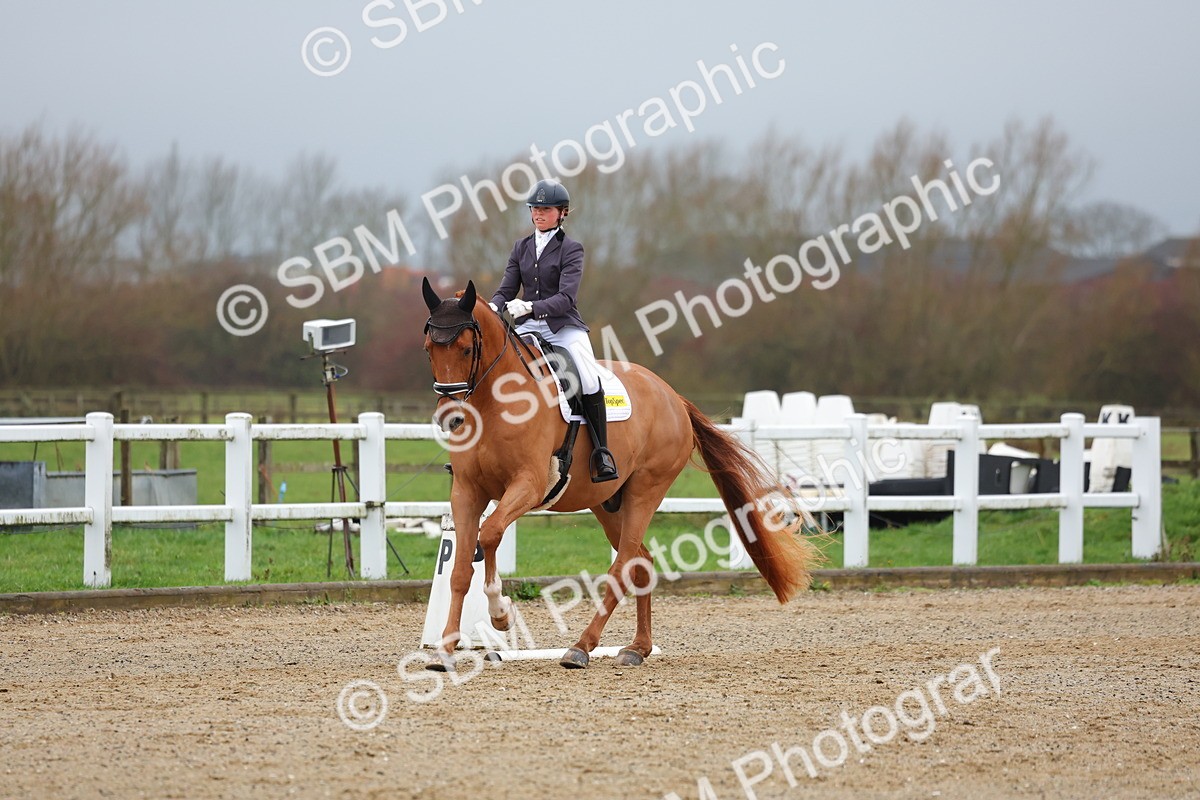 SBM_003028 - Class 6 - Novice 4