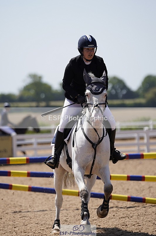 230527A-122100-04161 - Cls 21 85cm Amateur Quali