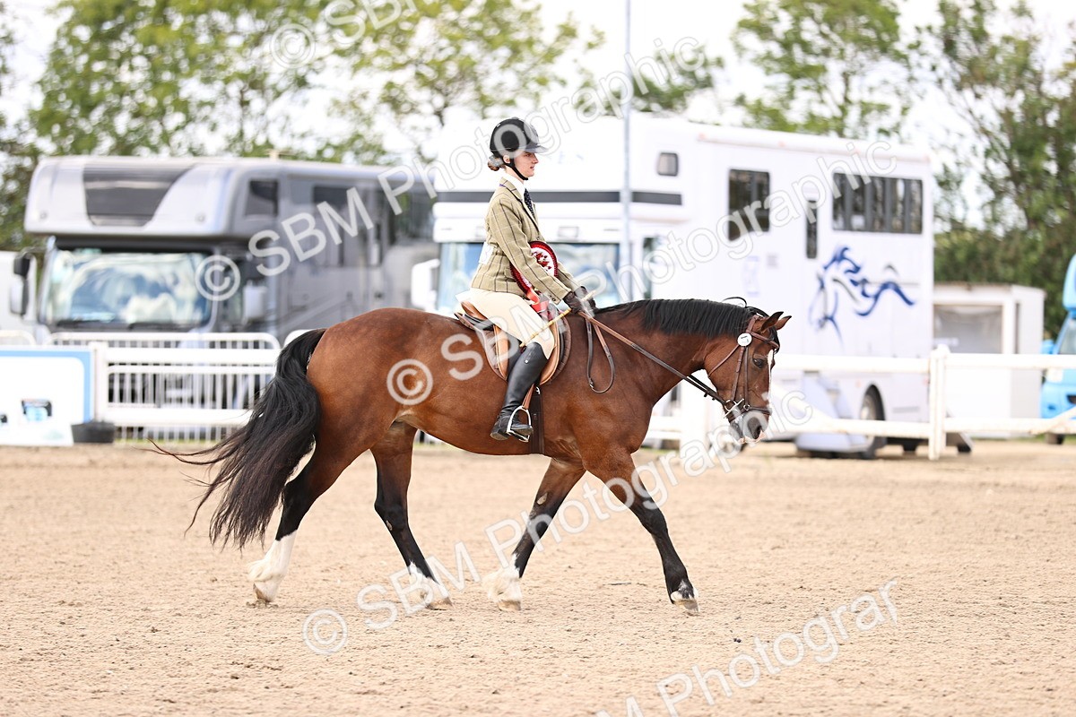 SBM_11704 - Class 408 - Grassroots Ridden - Walk & Trot