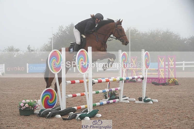251003-102929-00069 - Cls 6 British Novice and 90cm