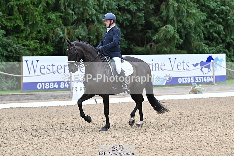 240810-100921-02459 - 161-John.Fullick-Hermosa.bella