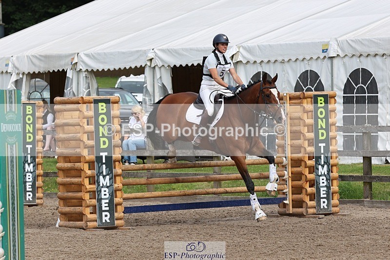 240803-094857-00181 - 005-Laura_Keam-DIAMOND_CRUISE_ON